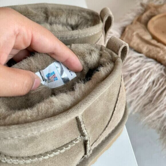 UGG Classic Ultra Mini Boots - Picture 4 of 9